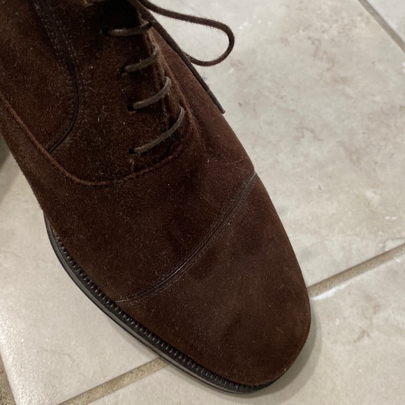 BROWN SUEDE tie shoes made in Spain all leather inside and soles and heals